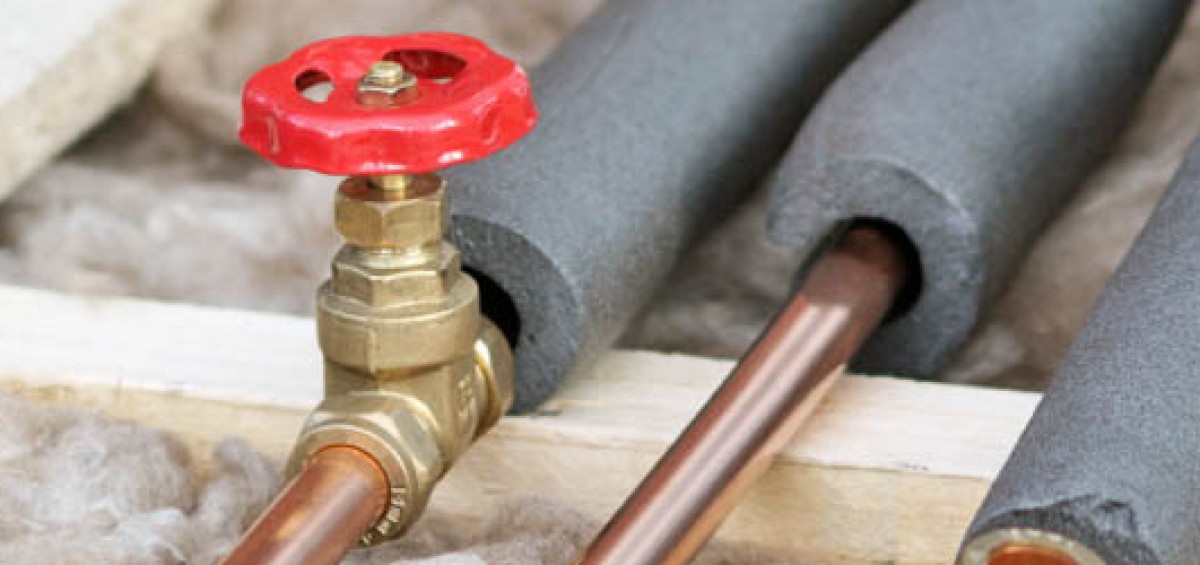 Steps to Help Prevent Frozen Pipes—or Unfreeze Them EZ Insurance